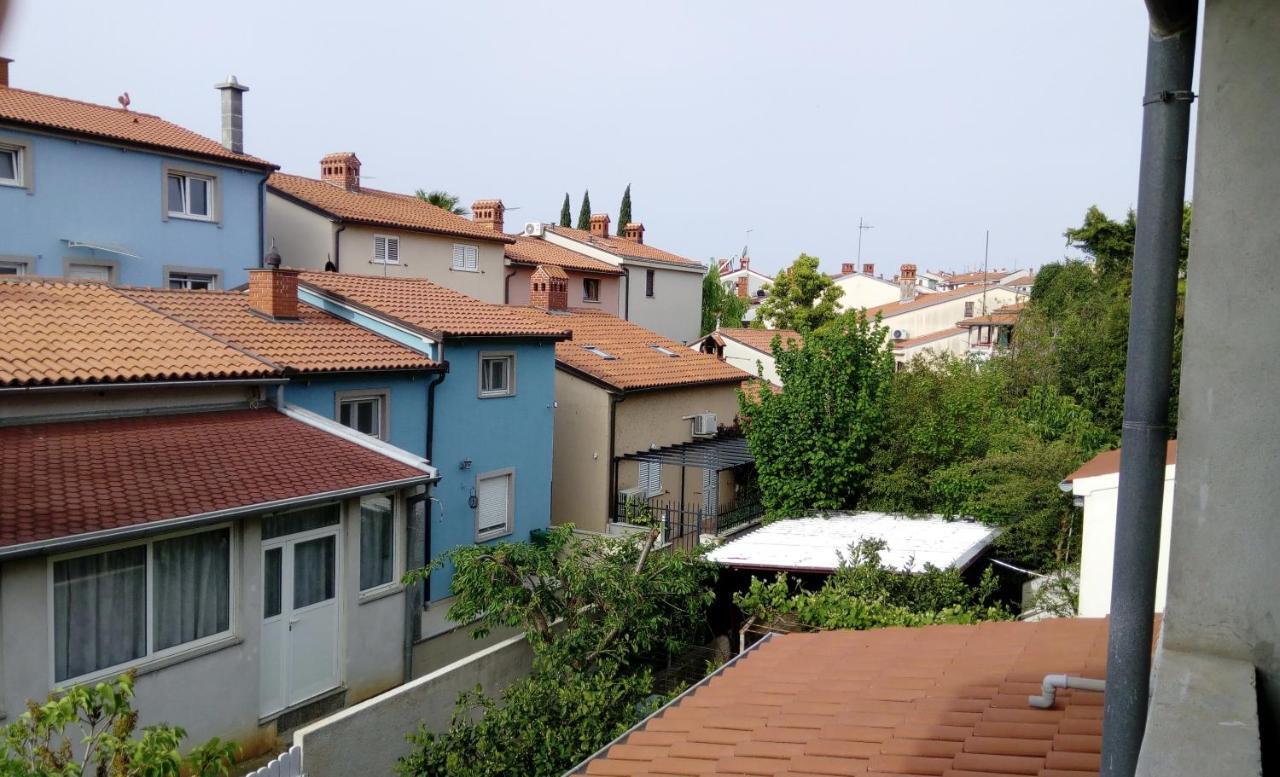 Apartments Zlatko Pula Exterior photo
